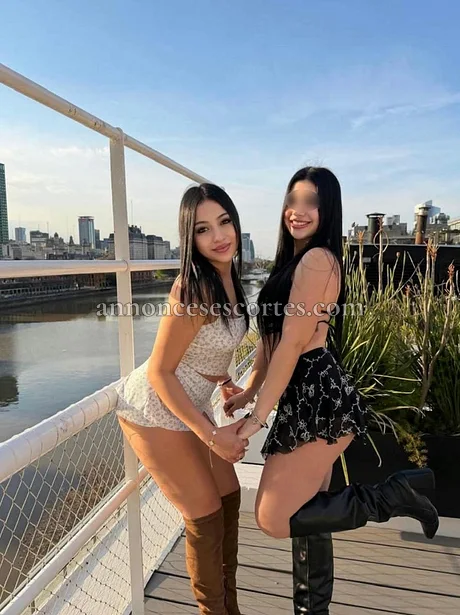Valentina & Milagros